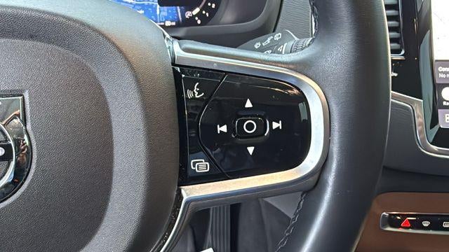 2023 Volvo XC90 B5 Plus