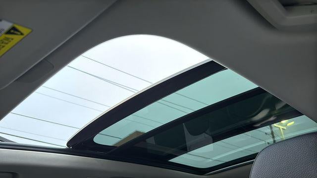 2023 Volvo XC90 B5 Plus