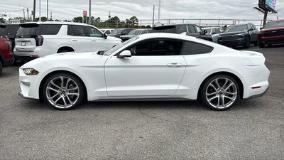 2022 Ford Mustang EcoBoost