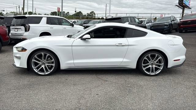 2022 Ford Mustang EcoBoost