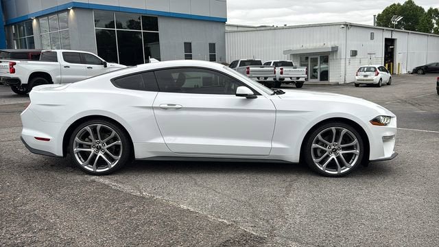 2022 Ford Mustang EcoBoost