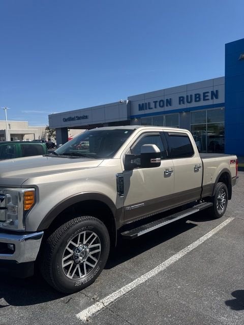 2017 Ford Super Duty F-350 SRW Platinum
