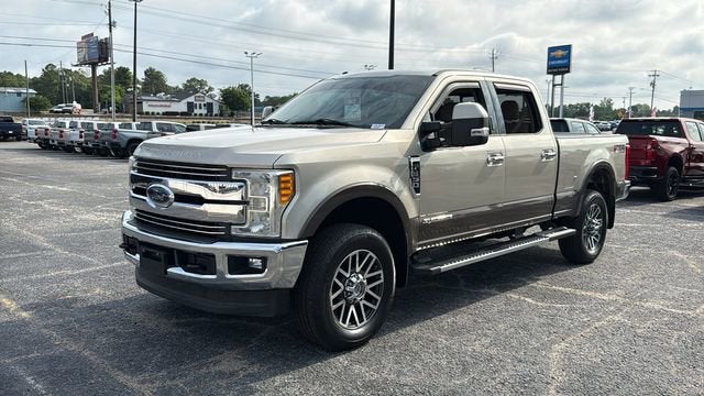 2017 Ford Super Duty F-350 SRW Platinum