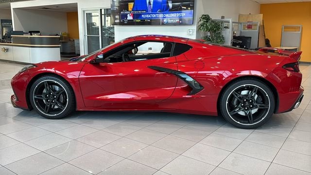 2024 Chevrolet Corvette Stingray 2LT