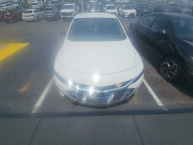 2022 Chevrolet Malibu LS