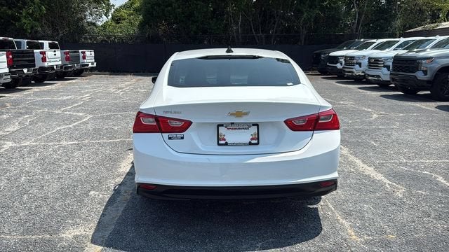 2022 Chevrolet Malibu LS