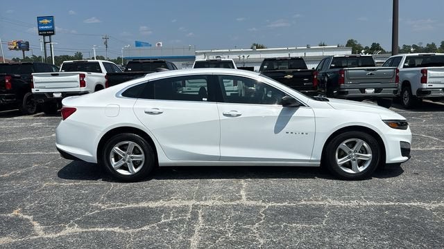 2022 Chevrolet Malibu LS