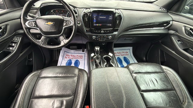 2022 Chevrolet Traverse LT Leather
