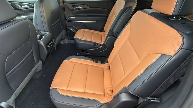 2027 Chevrolet Traverse Z71 - Photo 12