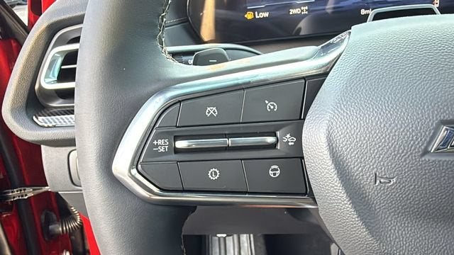 2027 Chevrolet Traverse Z71 - Photo 22