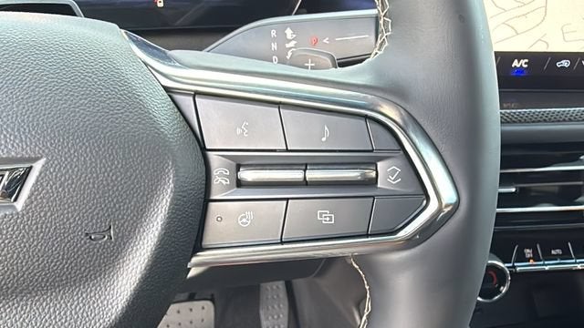 2027 Chevrolet Traverse Z71 - Photo 23
