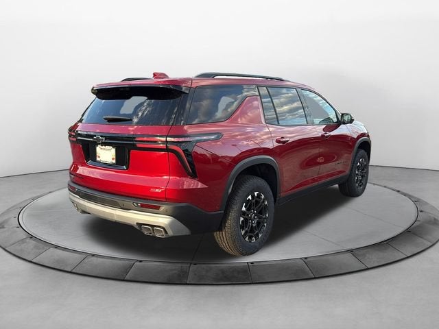 2027 Chevrolet Traverse Z71 - Photo 7