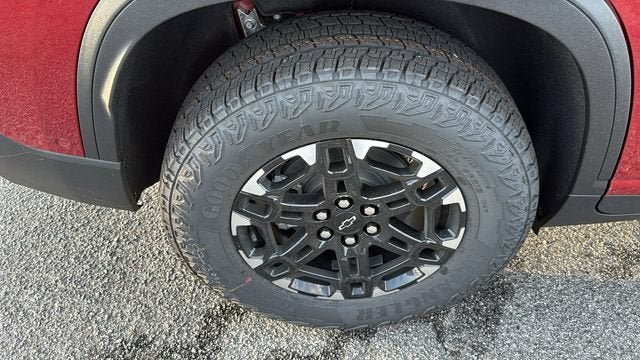 2027 Chevrolet Traverse Z71 - Photo 9