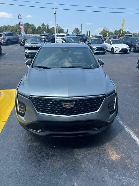 2025 Cadillac XT4 Premium Luxury