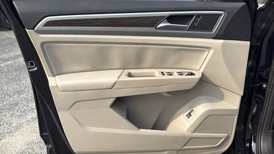 2019 Volkswagen Atlas 3.6L V6 SEL R-Line