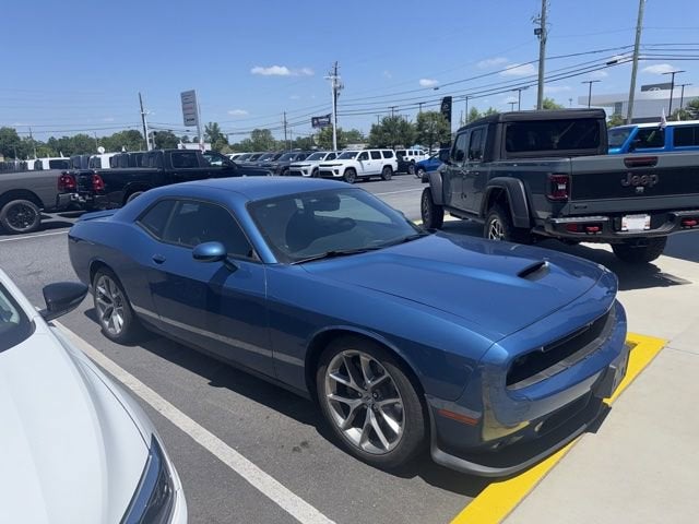 2022 Dodge Challenger GT Auto's photo