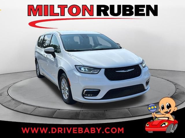 2023 Chrysler Pacifica