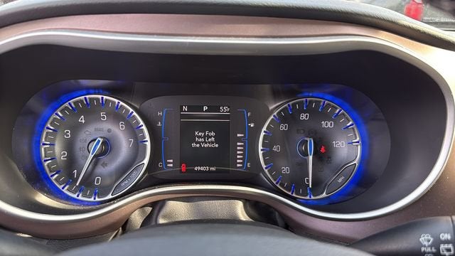 2023 Chrysler Voyager LX