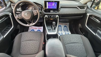 2024 Toyota RAV4 Hybrid LE
