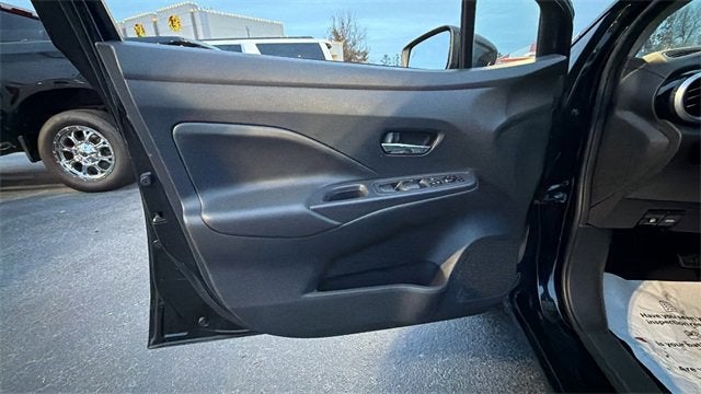 2024 Nissan Versa SV