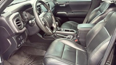 2022 Toyota Tacoma 4WD SR