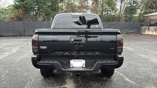 2022 Toyota Tacoma 4WD SR