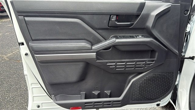 2025 Toyota Tacoma 2WD SR5