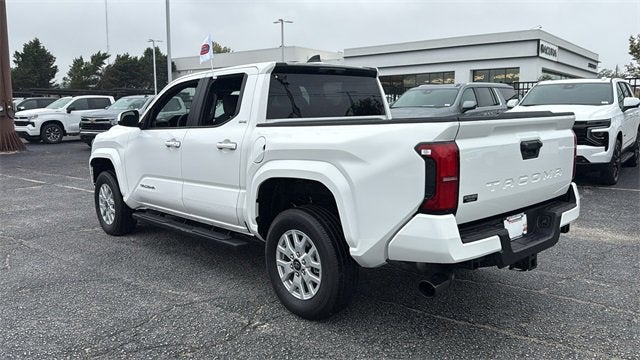 2025 Toyota Tacoma 2WD SR5