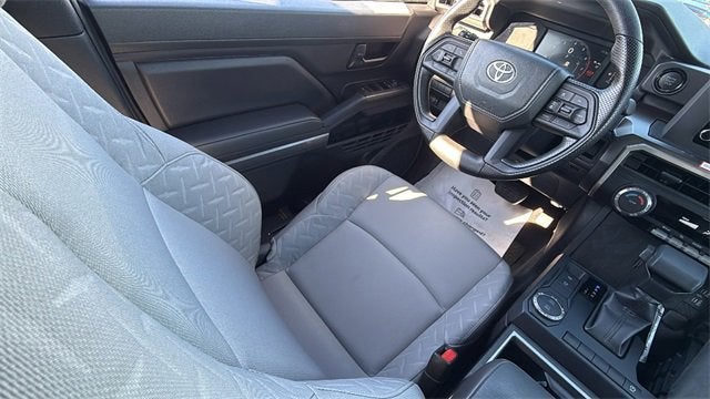 2025 Toyota Tacoma 2WD SR5