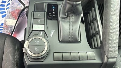 2025 Toyota Tacoma 4WD SR