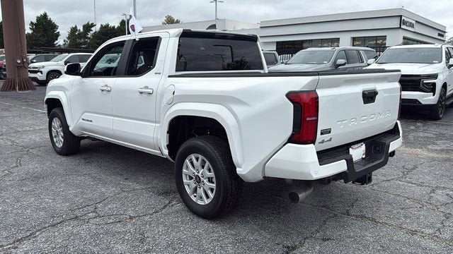 2025 Toyota Tacoma 4WD SR