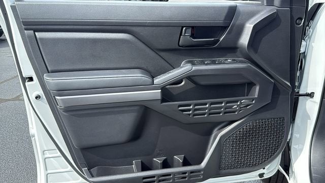 2025 Toyota Tacoma 4WD SR