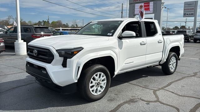 2025 Toyota Tacoma 4WD SR