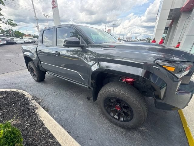 2025 Toyota Tacoma 4WD TRD Sport Hybrid