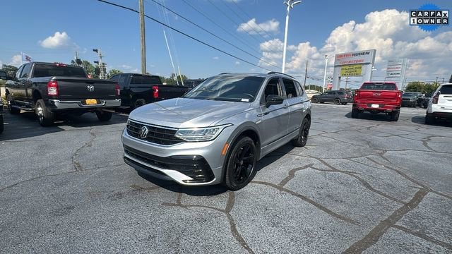 2023 Volkswagen Tiguan SE R-Line Black