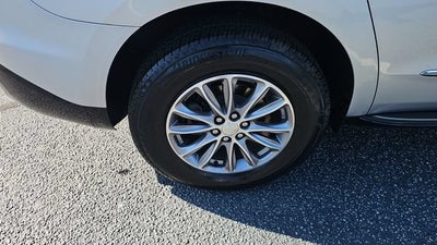 2022 Buick Enclave Essence