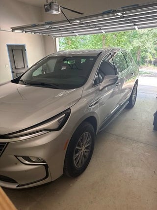 2022 Buick Enclave Essence