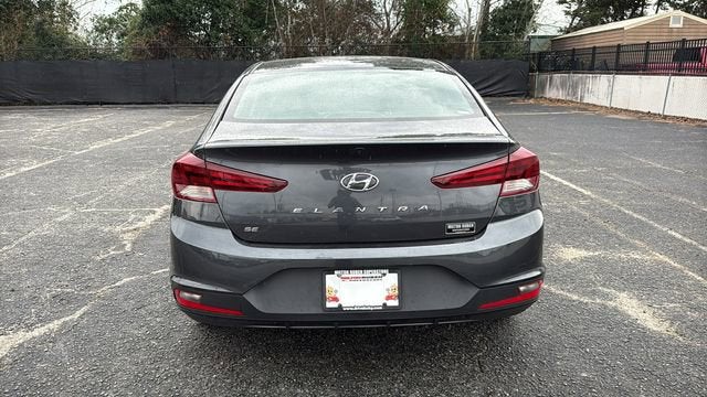 2020 Hyundai Elantra SE