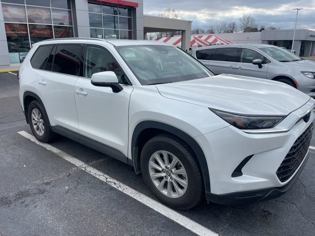 2026 Toyota Grand Highlander LE