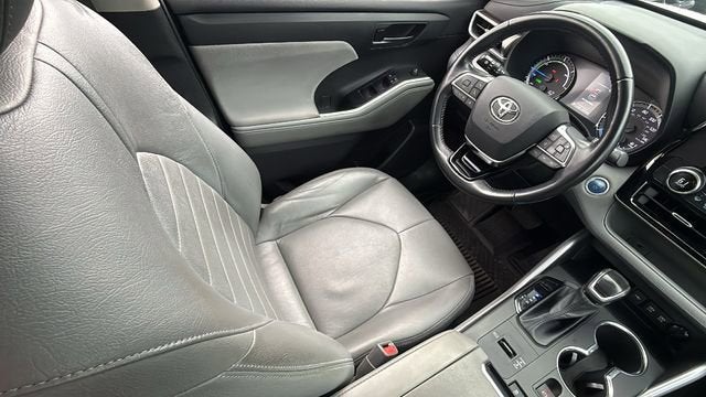 2021 Toyota Highlander Hybrid LE