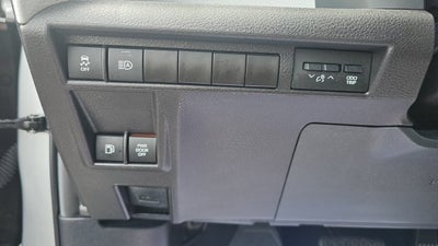 2025 Toyota Sienna LE