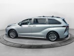 2025 Toyota Sienna LE
