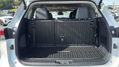 2025 Toyota Highlander LE