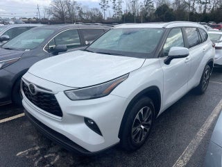 2025 Toyota Highlander LE