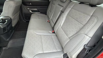 2022 Toyota Tundra 4WD SR5