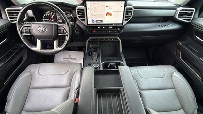 2022 Toyota Tundra 4WD SR5