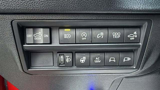 2022 Toyota Tundra 4WD SR5
