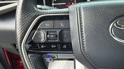 2022 Toyota Tundra 4WD SR5