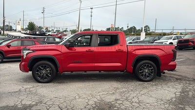 2022 Toyota Tundra 4WD SR5