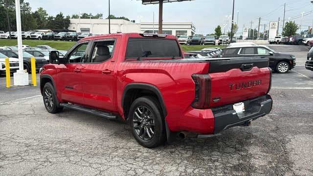 2022 Toyota Tundra 4WD SR5